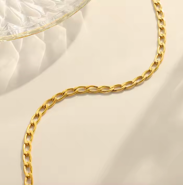 Thick Curb Chain